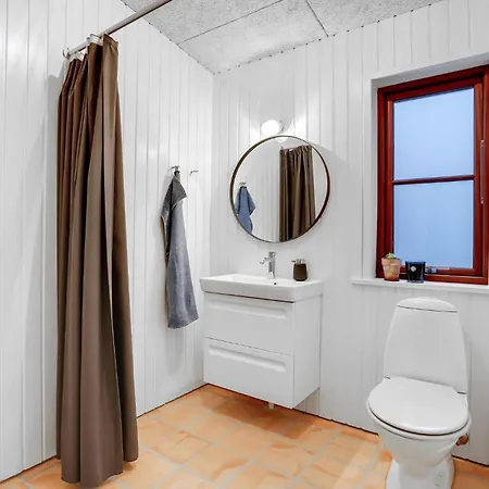 度假居 3 Bedroom Awesome In Romo